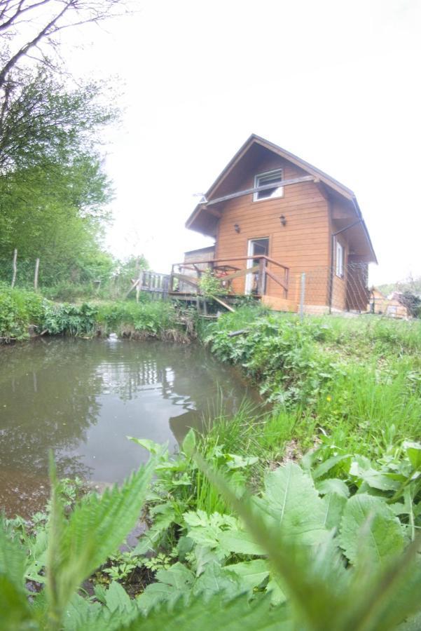 Domek Za Potokiem Uherce Mineralne Exterior foto